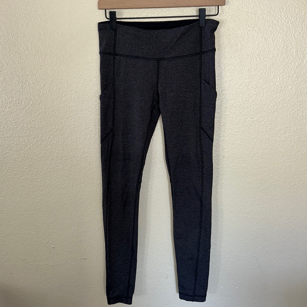 Lululemon Women’s Heather Black/Gray Athletic Leggings Size 6